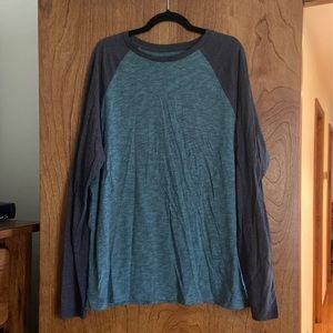 Mens long sleeve shirt